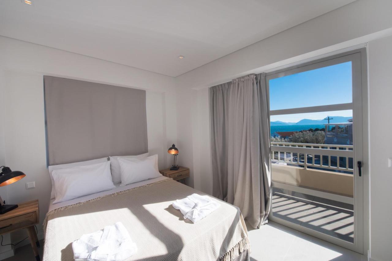 Crystal Waters Hotel Nikiana Værelse billede